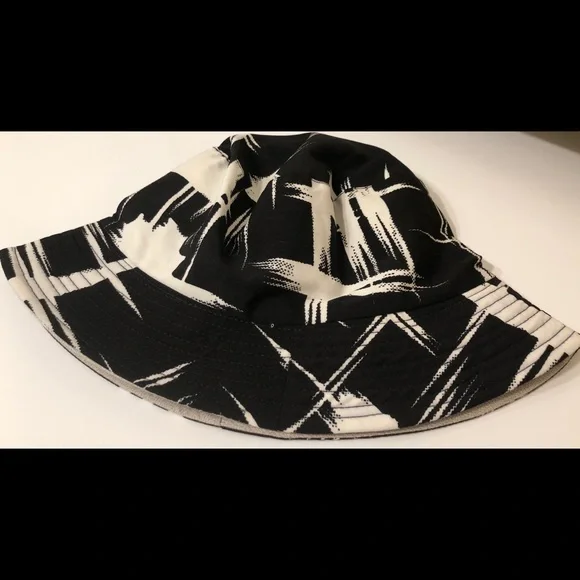 Bucket Hat - Picture 2 of 4